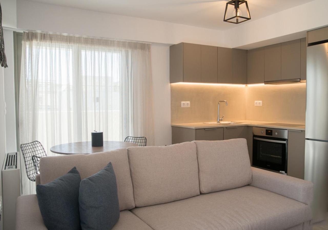 Appartement Sia Mare à Kalivia Thorikou Extérieur photo