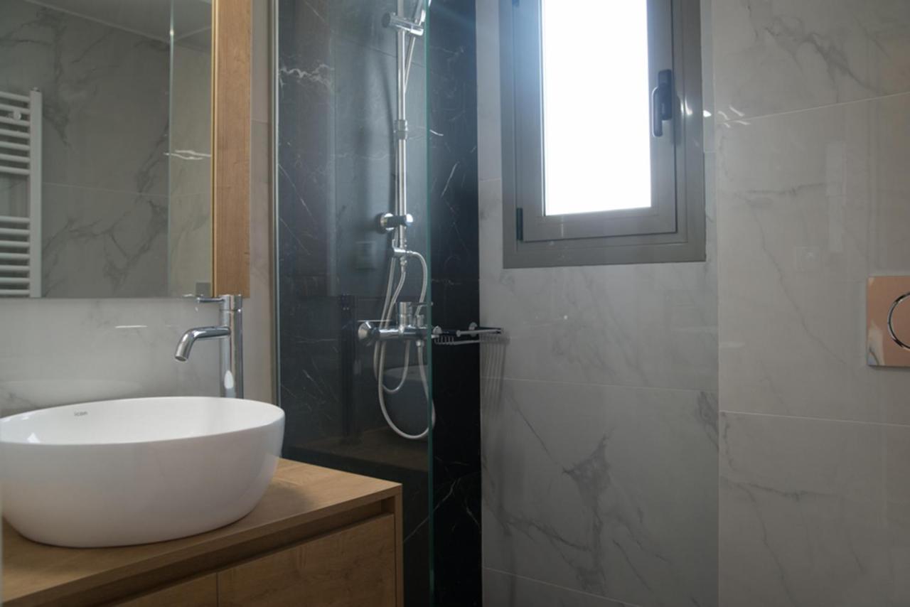 Appartement Sia Mare à Kalivia Thorikou Extérieur photo