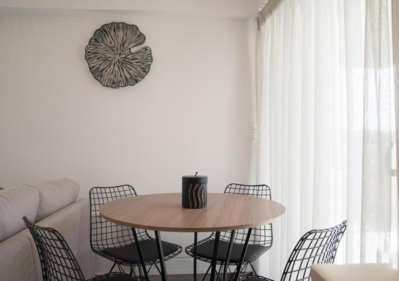 Appartement Sia Mare à Kalivia Thorikou Extérieur photo